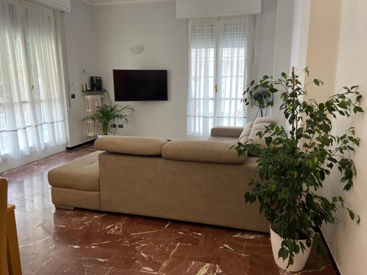 Sunny Apartment With Big Terrace Rapallo Exterior photo
